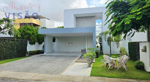 VENDE-SE CASA DUPLEX SEMI MOBILIADA NO CONDOMÍNIO ALPHAVILLE