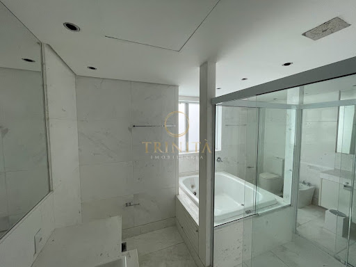 banheirasuitemaster-peninsulafontvieille-trinitaimoveis