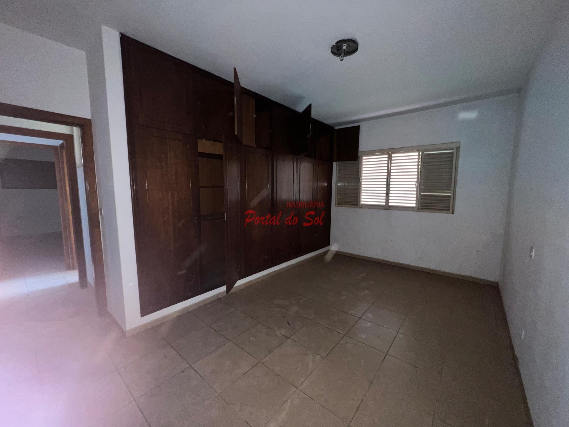 Casa à venda com 7 quartos, 2 suítes e 1628m² no Centro, Santo Antônio da Platina (PR) — foto 2 de 22