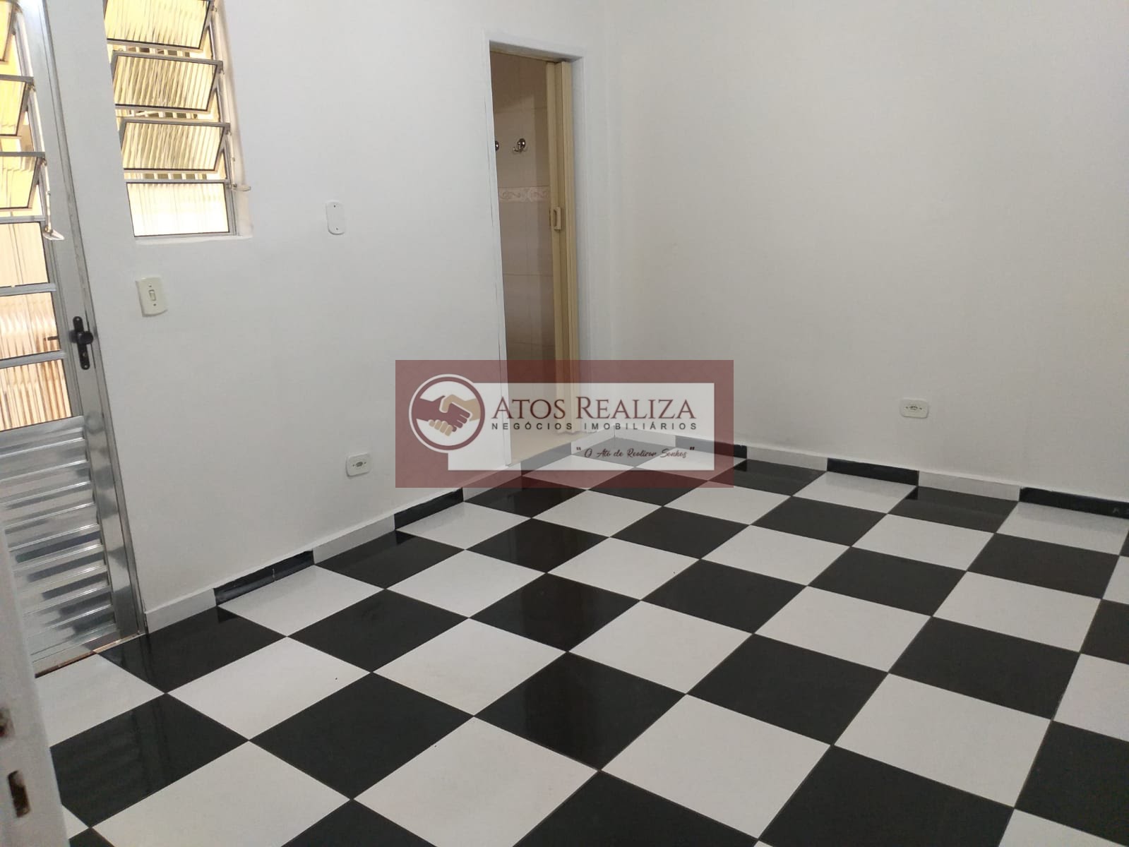 Casa à venda com 3 quartos, 1 suíte, 2 vagas e 125m² no Parque Capuava, Santo André (SP) — foto 4 de 11