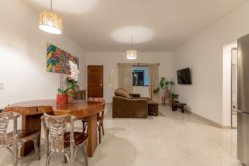 Casa para Alugar em Trancoso: 2 Suítes, 100m², Porto Seguro