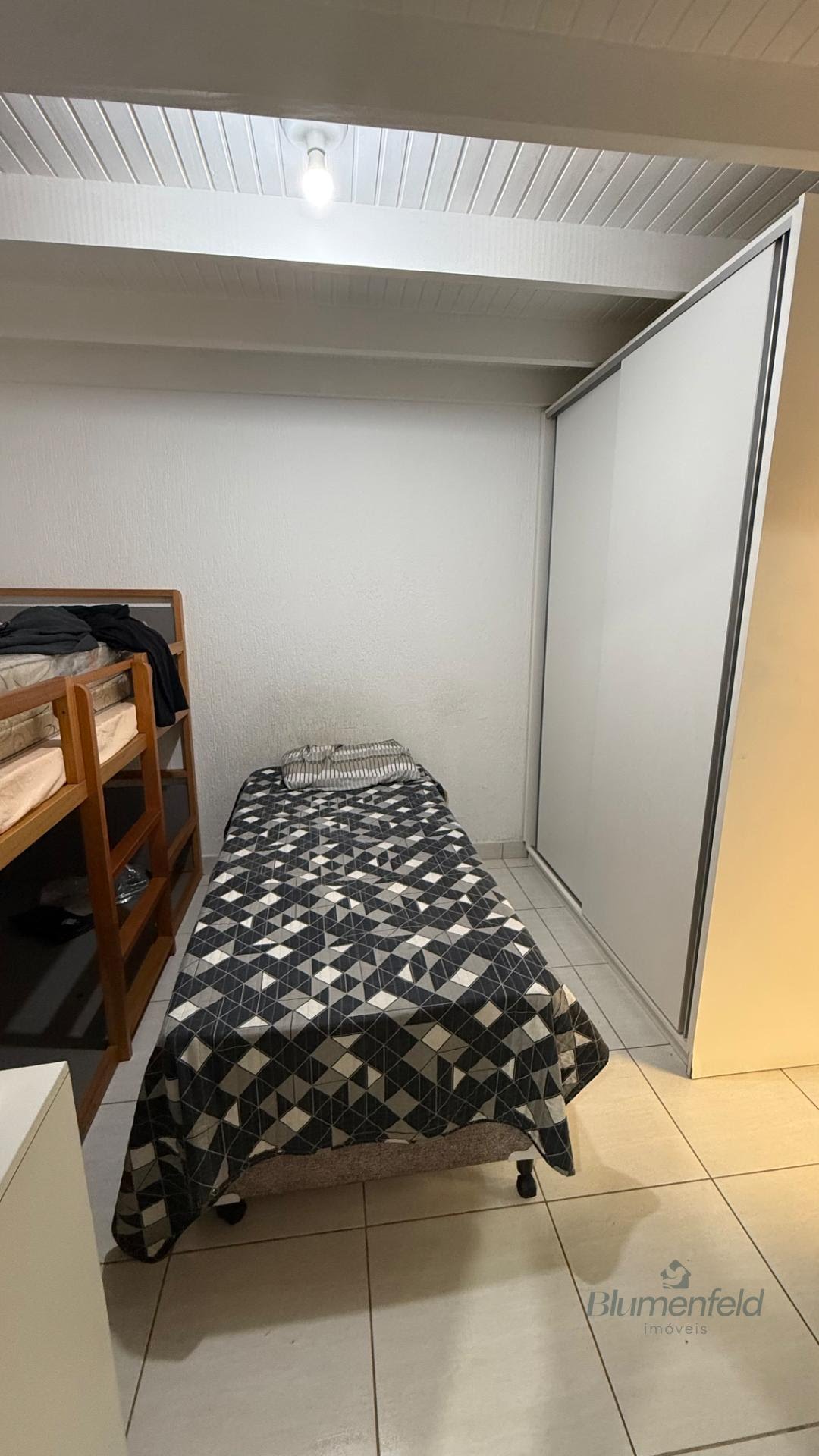 Casa à venda com 3 quartos, 2 suítes, 2 vagas e 180m² no Arujazinho IV, Arujá (SP) — foto 16 de 19