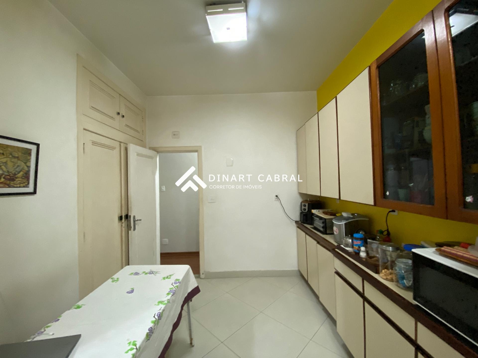 Apartamento à venda com 4 quartos, 1 suíte, 1 vaga e 198m² no Copacabana, Rio de Janeiro (RJ) — foto 23 de 30