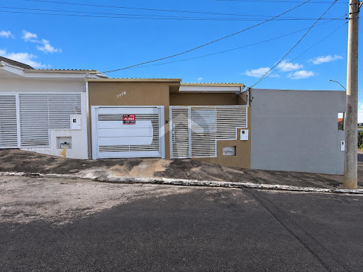 Casa para Locação no Residencial Julio Alves em Alfenas