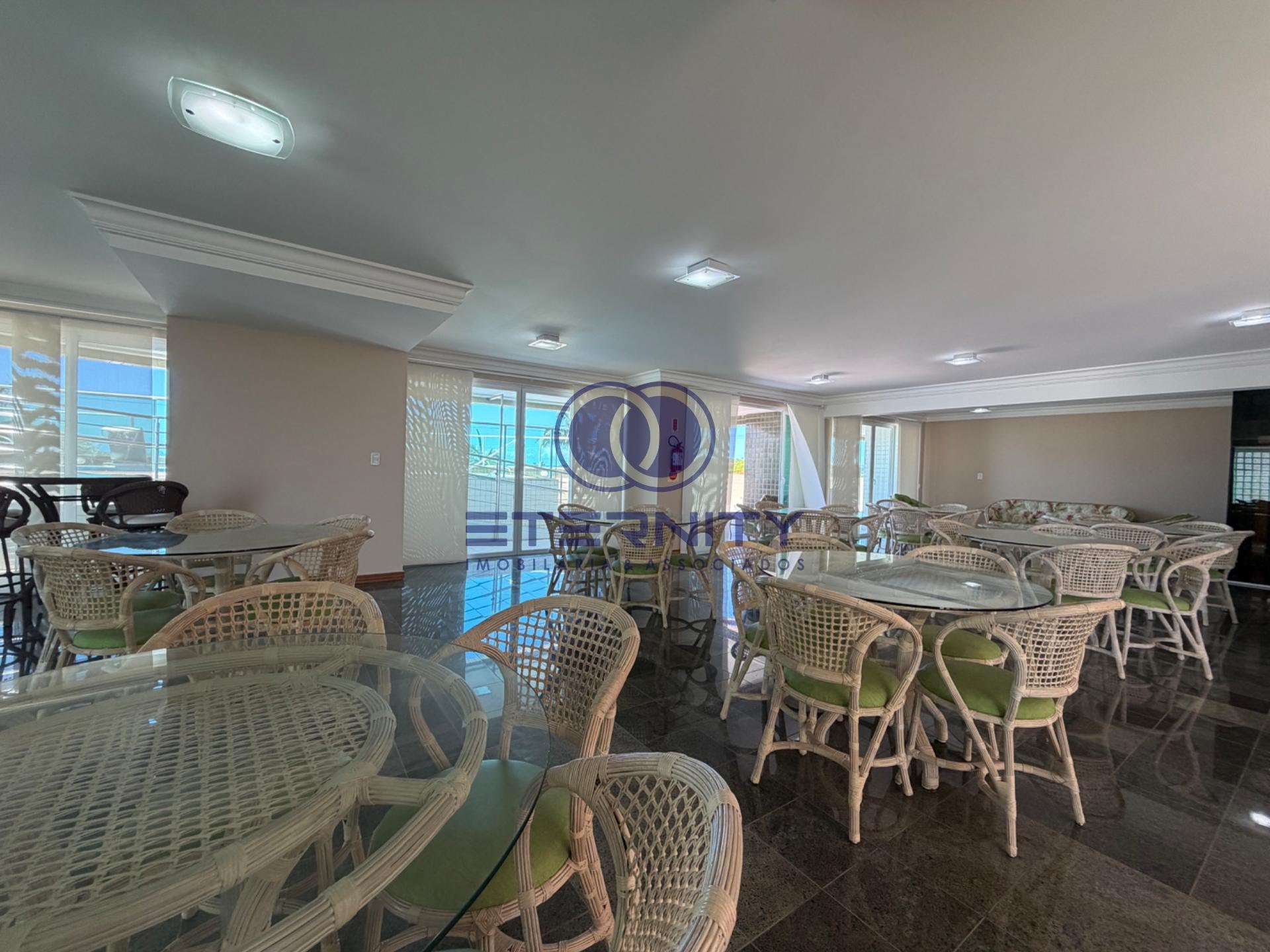 Apartamento à venda com 4 quartos, 4 suítes, 4 vagas e 216m² no Centro, Balneário Piçarras (SC) — foto 30 de 30