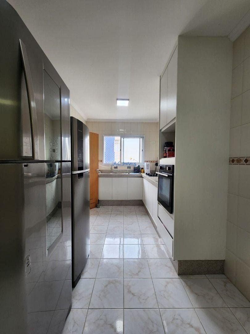 Apartamento à venda com 3 quartos, 1 suíte, 3 vagas e 149m² no Guilhermina, Praia Grande (SP) — foto 16 de 30