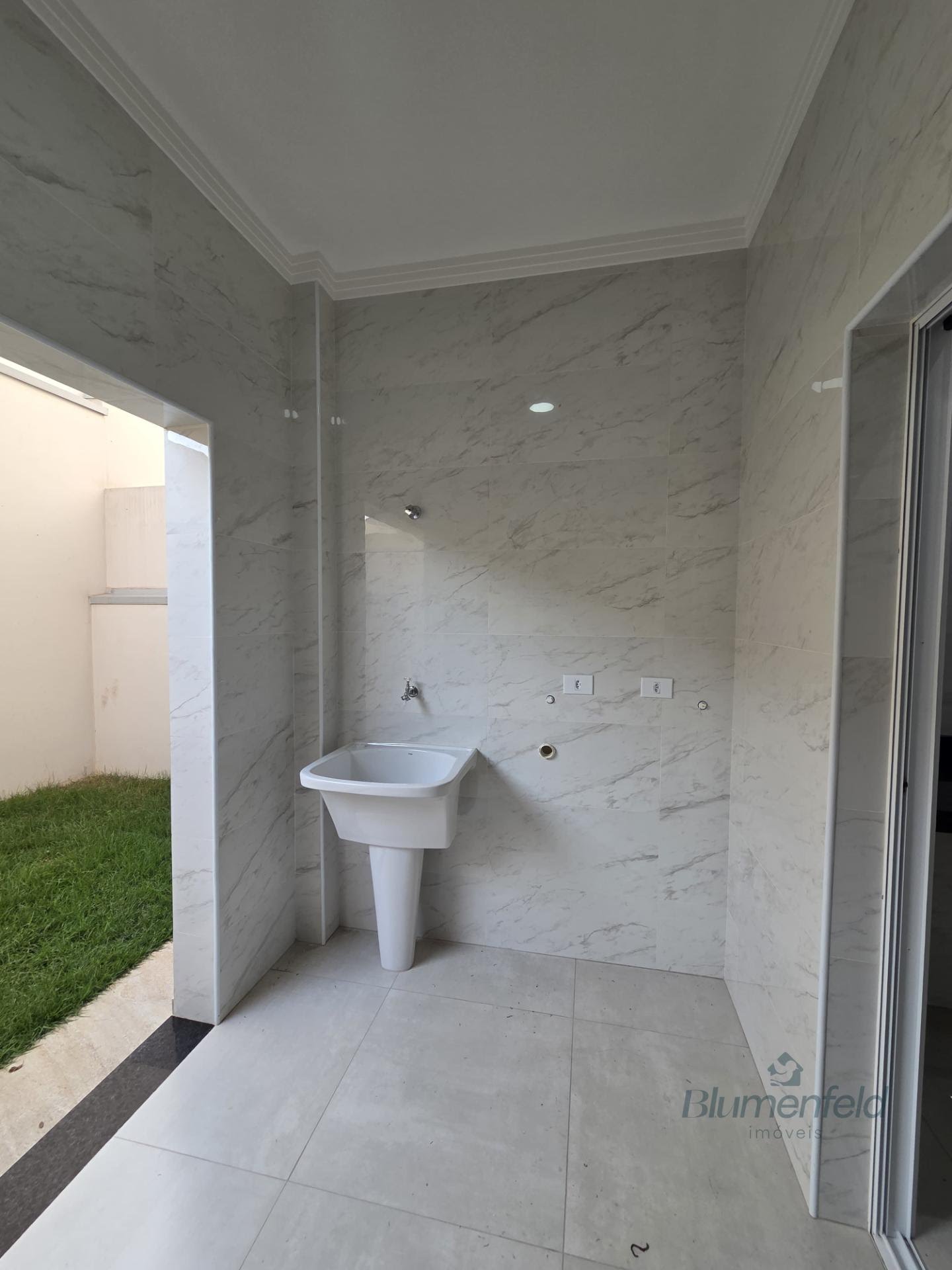 Casa à venda com 3 quartos, 3 suítes, 2 vagas e 114m² no Center Ville, Arujá (SP) — foto 21 de 27