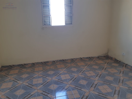 Quarto casa fundos 