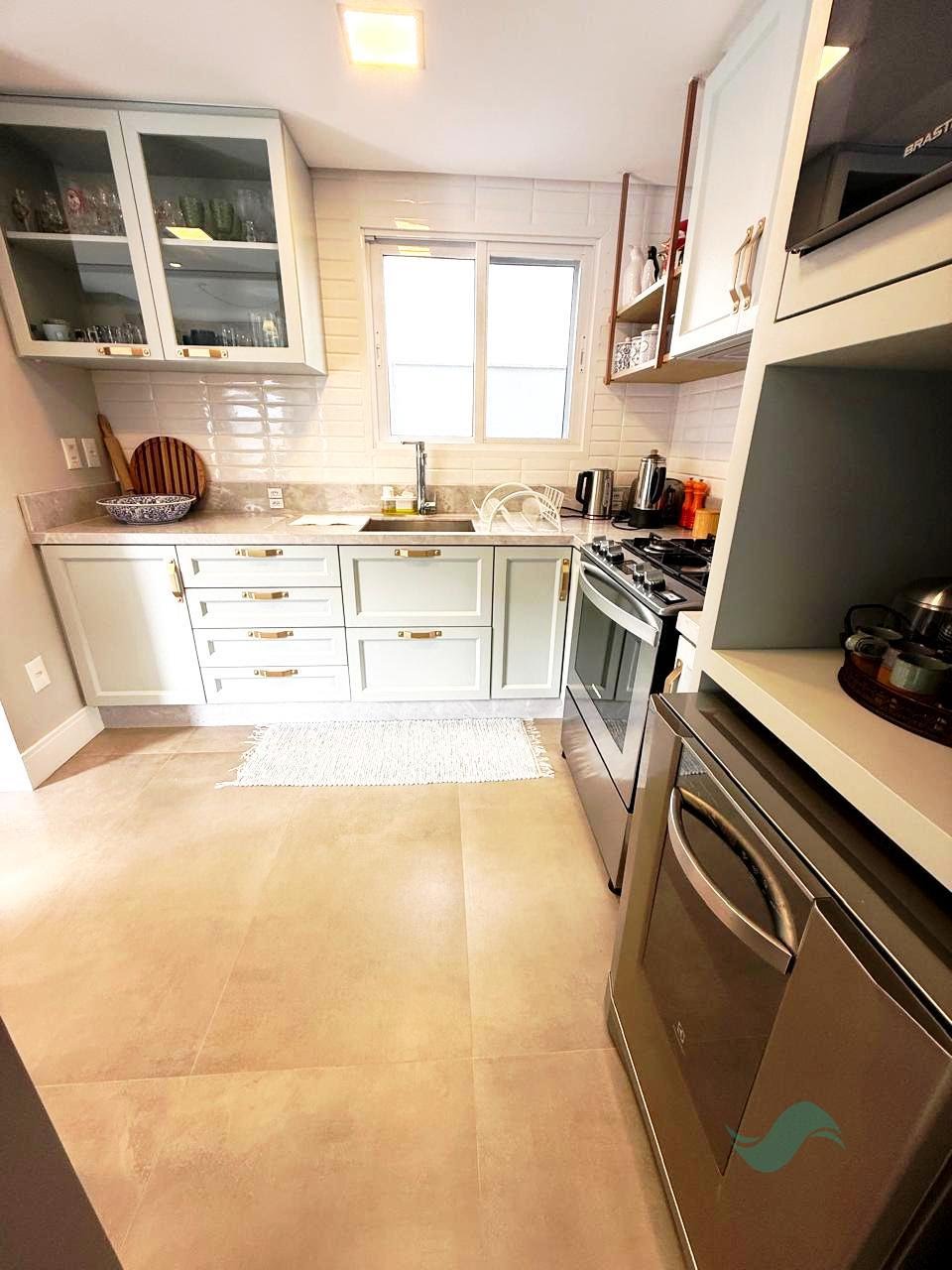 Casa à venda com 3 quartos, 3 suítes, 2 vagas e 231m² no Jurerê Internacional, Florianópolis (SC) — foto 13 de 23