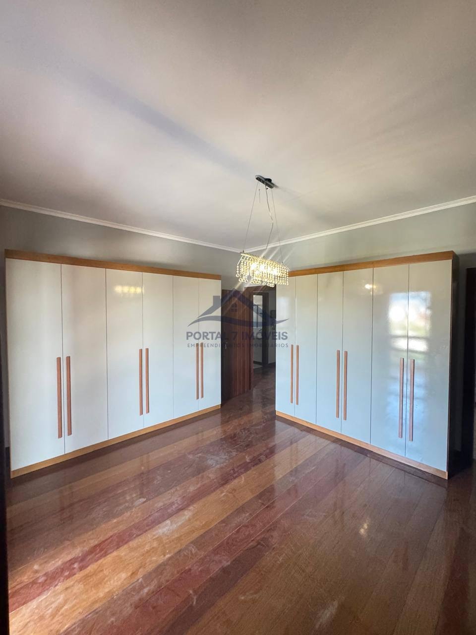 Casa à venda com 5 quartos, 2 suítes, 3 vagas e 230m² no Jardim Arizona, Sete Lagoas (MG) — foto 19 de 26