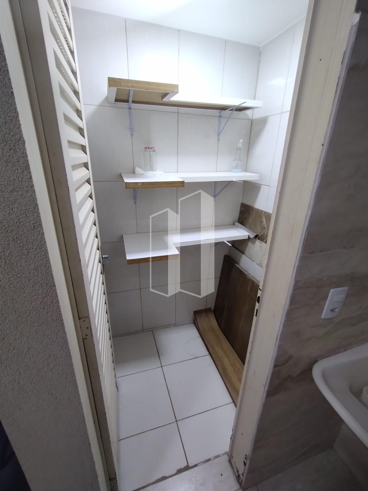 Casa para alugar com 4 quartos, 1 suíte, 2 vagas e 200m² no Parque Anhanguera, Goiânia (GO) — foto 11 de 30