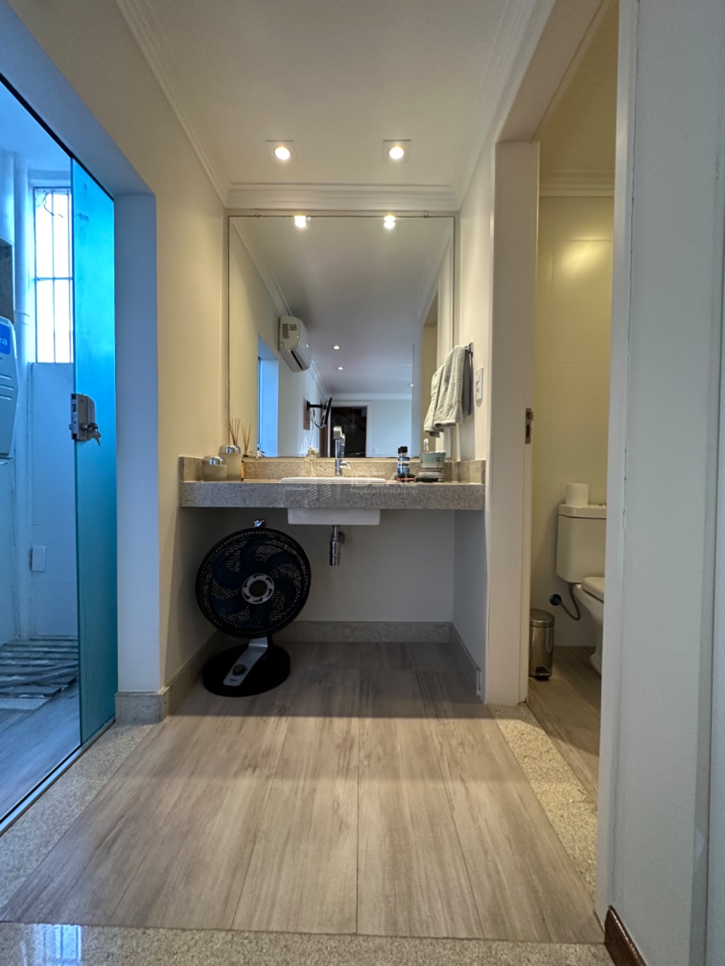 Casa à venda com 4 quartos, 3 suítes, 2 vagas e 250m² no Centro, Campos dos Goytacazes (RJ) — foto 28 de 30