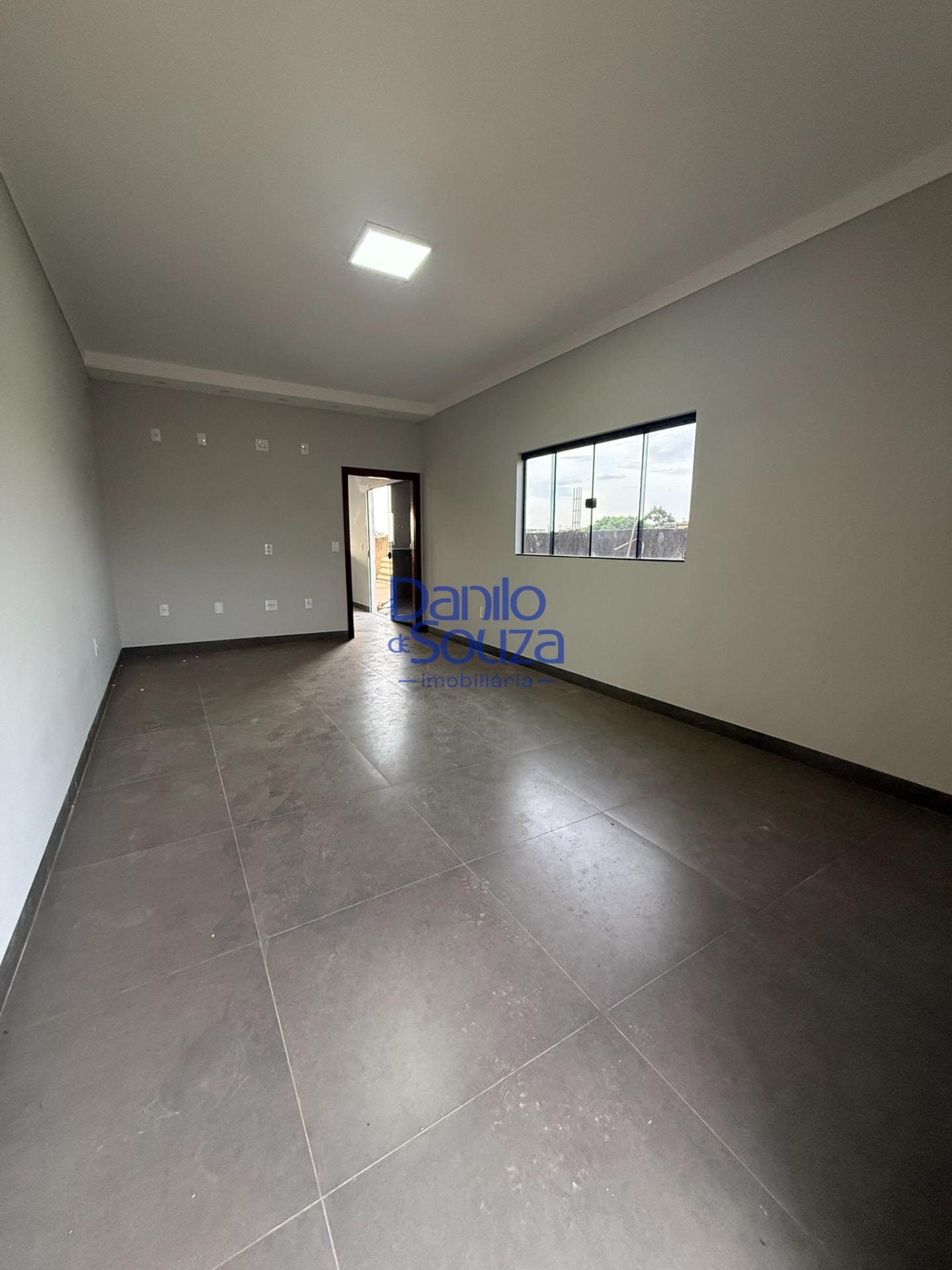 Casa à venda com 3 quartos, 1 banheiro, 2 vagas e 360m² no Veredas do Belvedere, Araxá — foto principal