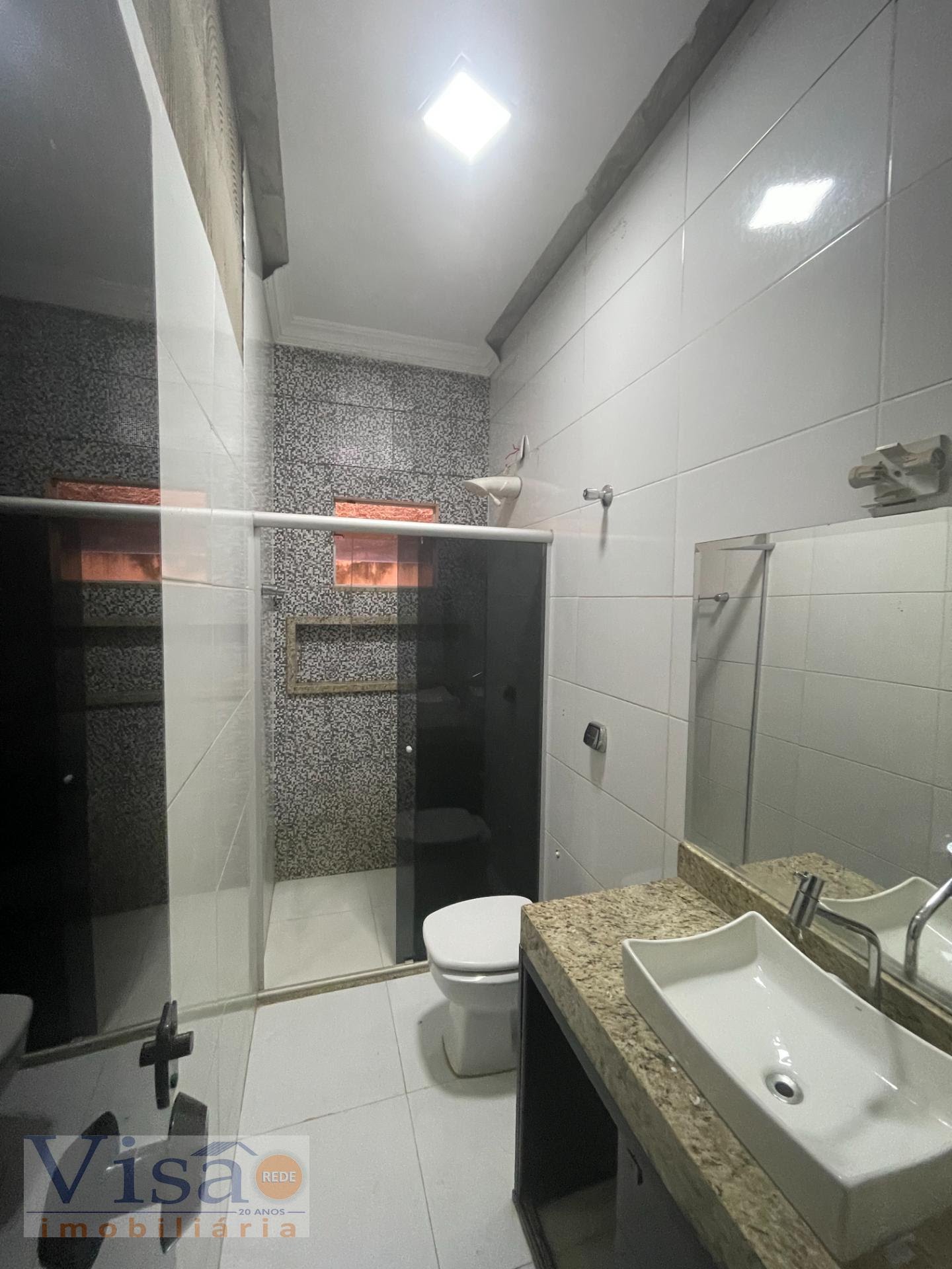 Casa à venda com 3 quartos, 1 suíte, 3 vagas e 180m² no Vila Cristiano, Paracatu (MG) — foto 17 de 22