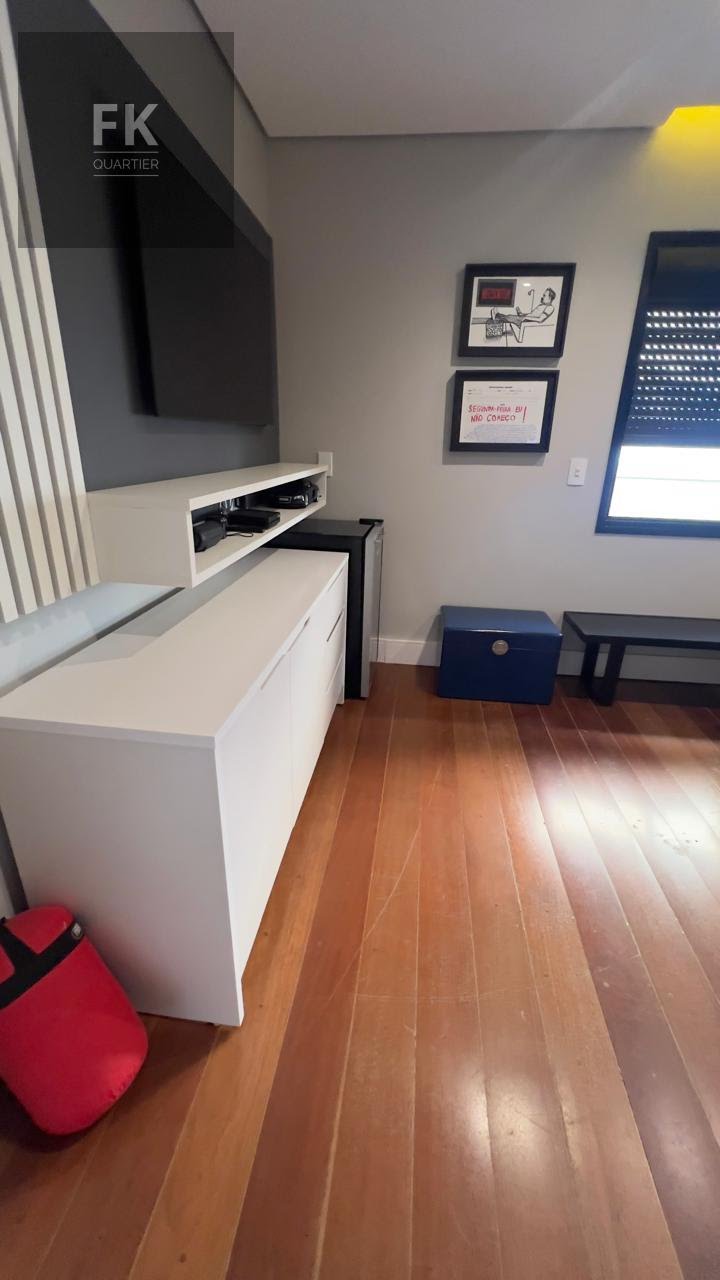 Casa à venda com 5 quartos, 4 suítes, 4 vagas e 300m² no Alphaville, Santana de Parnaíba (SP) — foto 23 de 30