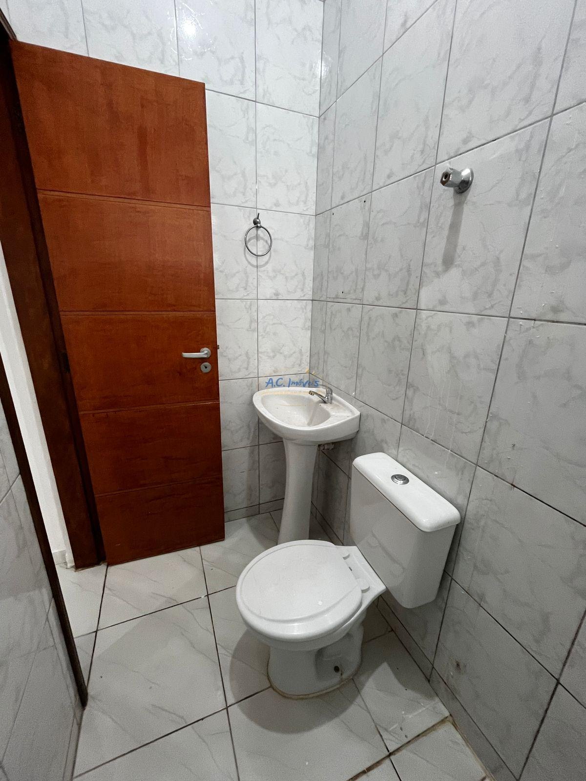 Casa à venda com 2 quartos, 1 suíte, 2 vagas e 72m² no Jardim Melvi, Praia Grande (SP) — foto 4 de 25