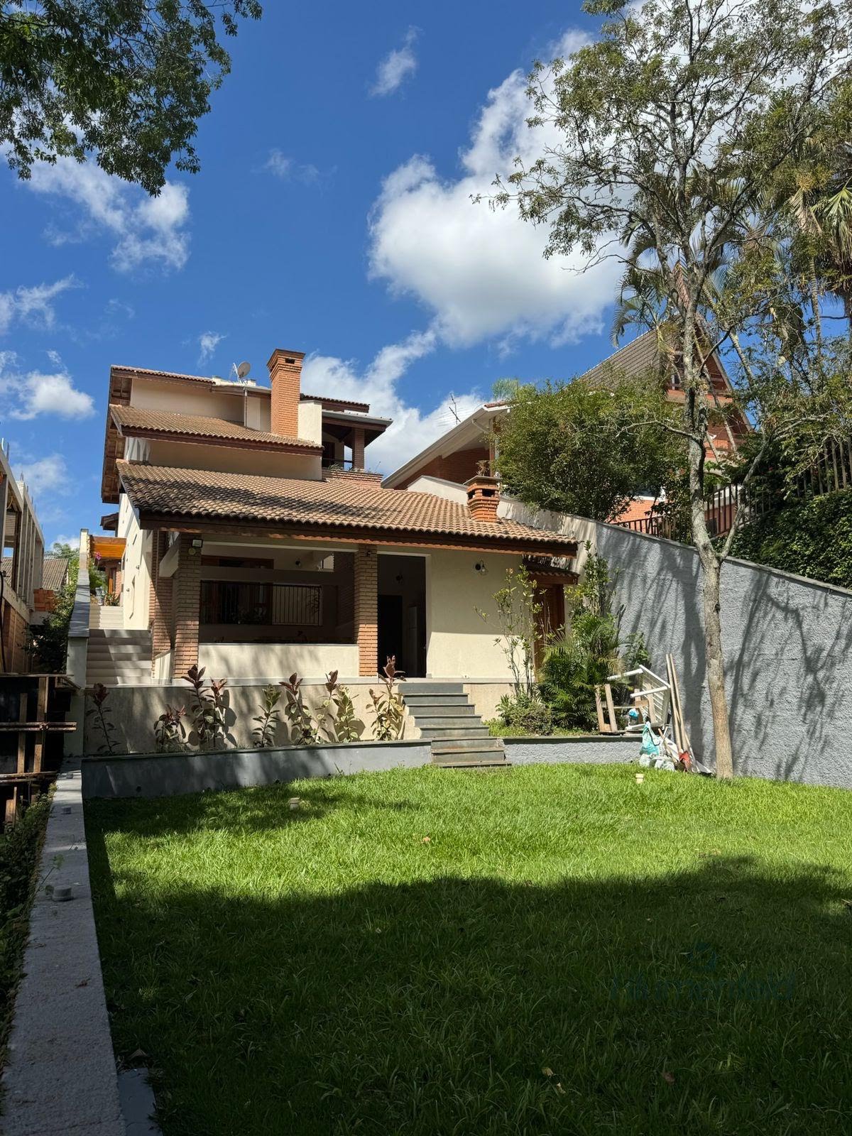 Casa à venda com 4 quartos, 1 suíte, 2 vagas e 400m² no Condomínio Arujazinho IV, Arujá (SP) — foto 29 de 30