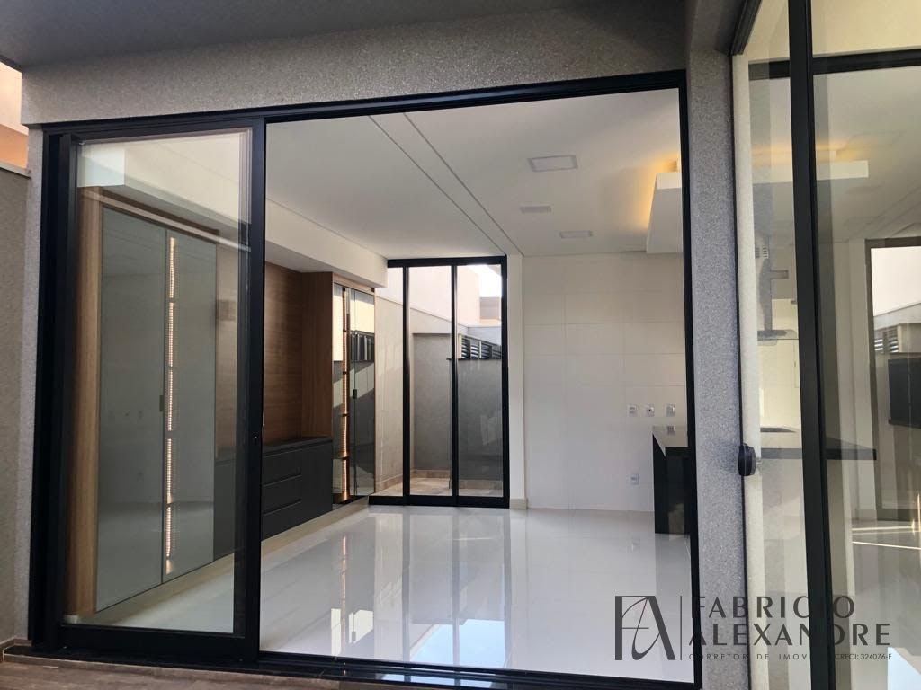 Casa à venda com 3 quartos, 3 suítes, 4 vagas e 210m² no Gaivota II, São José do Rio Preto (SP) — foto 2 de 23
