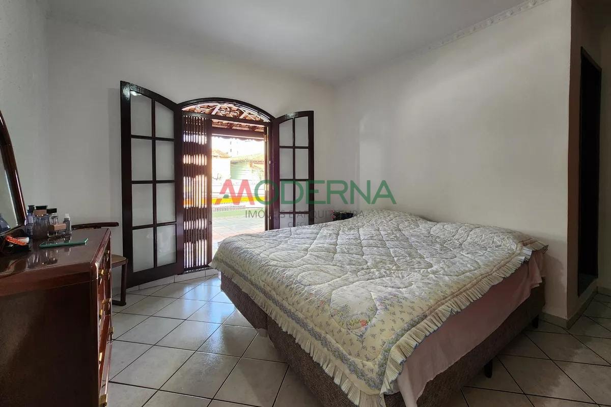 Casa à venda com 3 quartos, 1 suíte, 2 vagas e 220m² no Nova Petrópolis, São Bernardo do Campo (SP) — foto 15 de 30