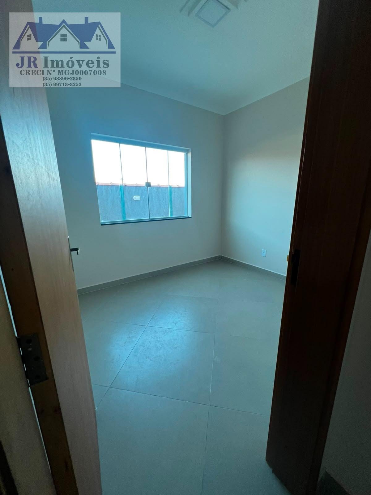 Casa à venda com 3 quartos, 2 suítes, 2 vagas e 239m² no Sossêgo, Piranguinho (MG) — foto 13 de 19