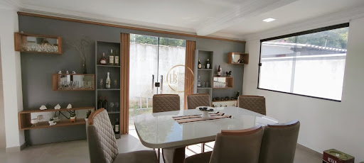 Apartamento 4 Dorms à Venda em Taperapuã, Porto Seguro – 200m²
