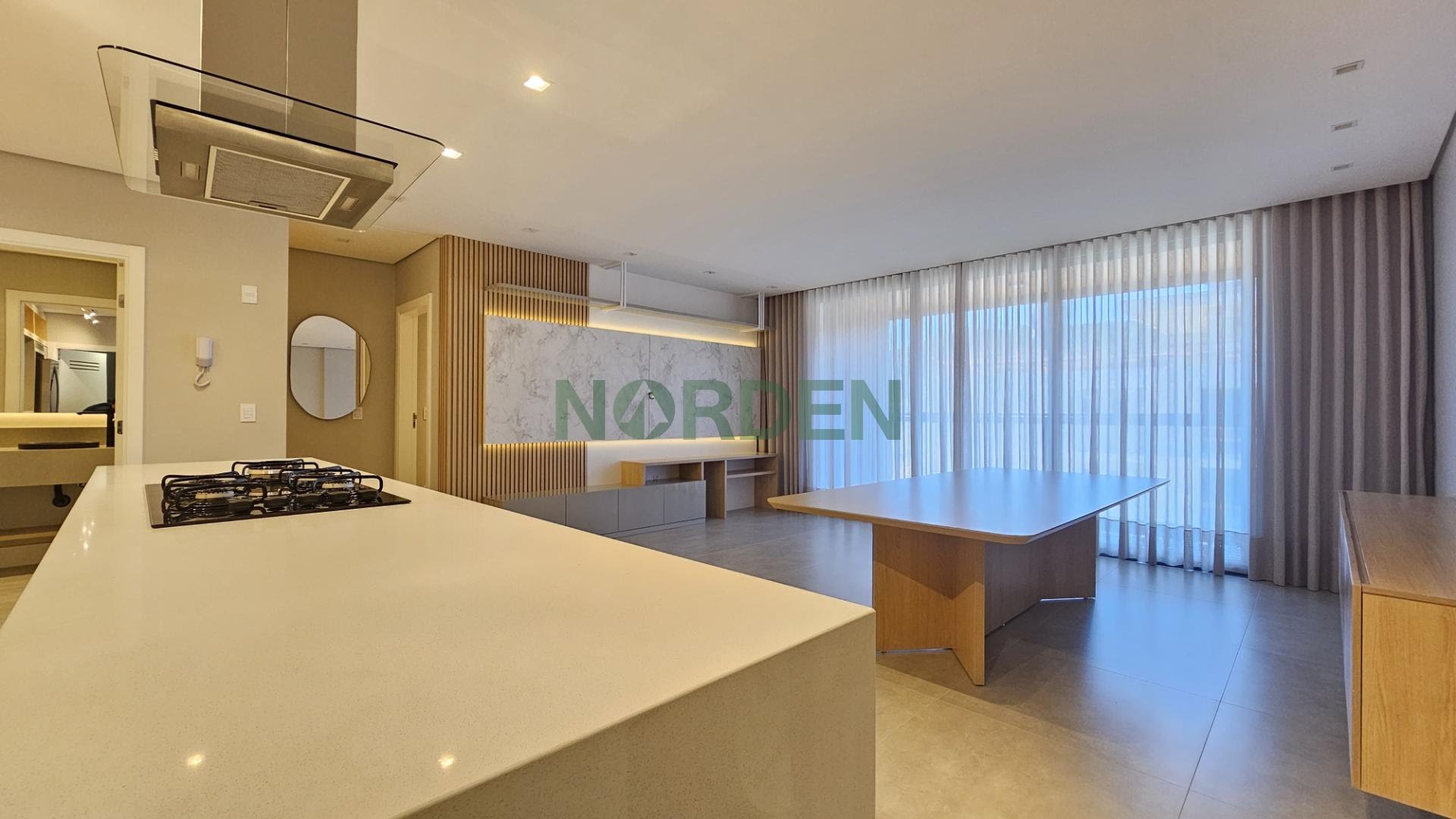 Apartamento de 120 m² com 3 quartos no Jurerê Plenty Sea, Jurerê
