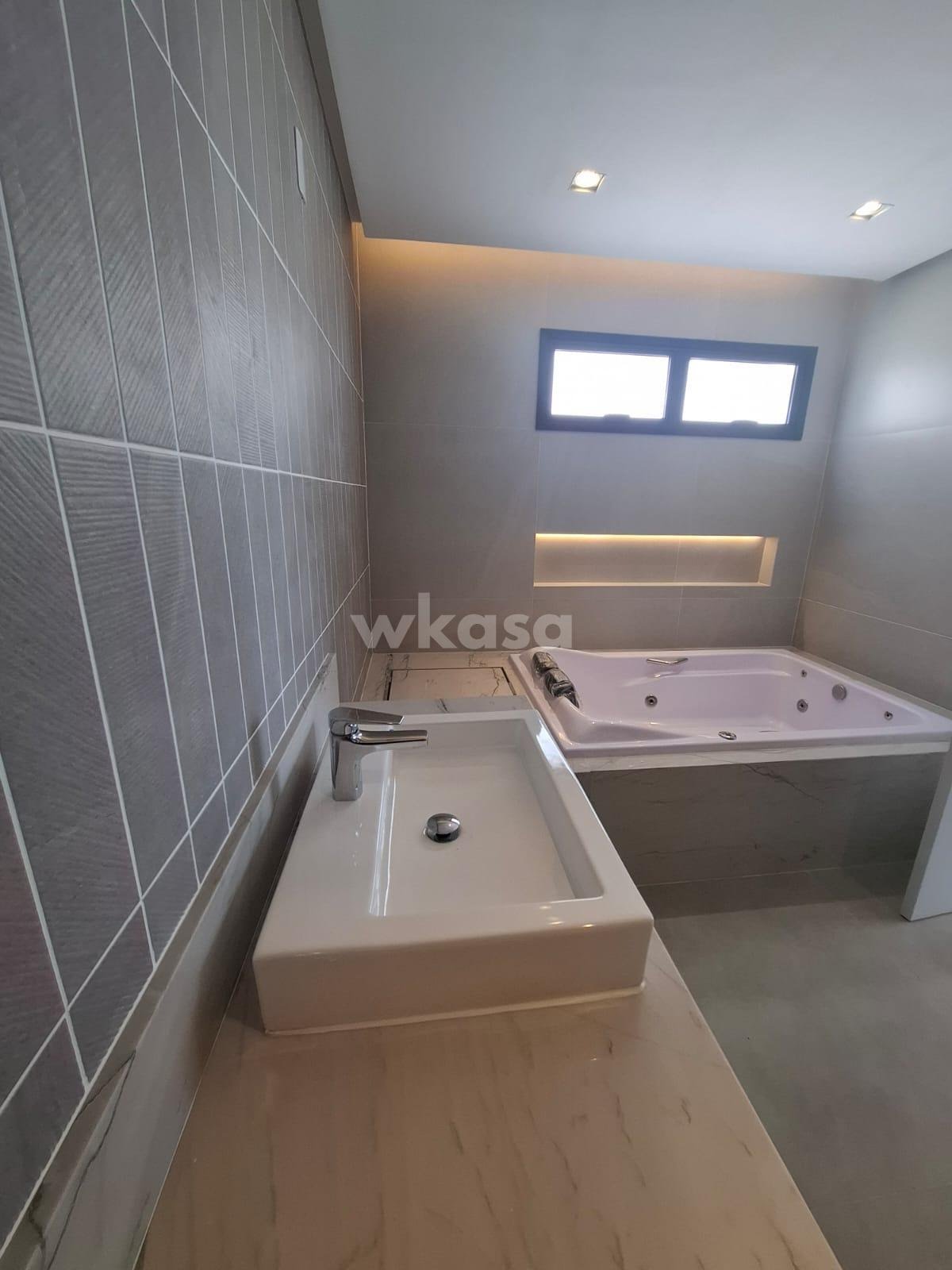 Casa à venda com 4 quartos, 3 suítes, 4 vagas e 314m² no Alphaville Jacuhy, Serra (ES) — foto 27 de 30