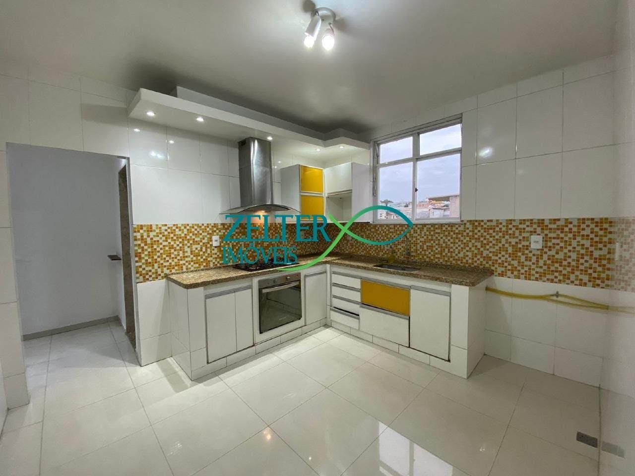 Apartamento à venda com 2 quartos, 1 banheiro, 1 vaga e 90m² no Penha Circular, Rio de Janeiro — foto principal