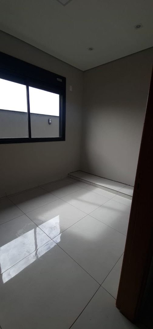 Casa à venda com 3 quartos, 3 suítes, 4 vagas e 150m² no Bonfim Paulista, Ribeirão Preto (SP) — foto 25 de 28