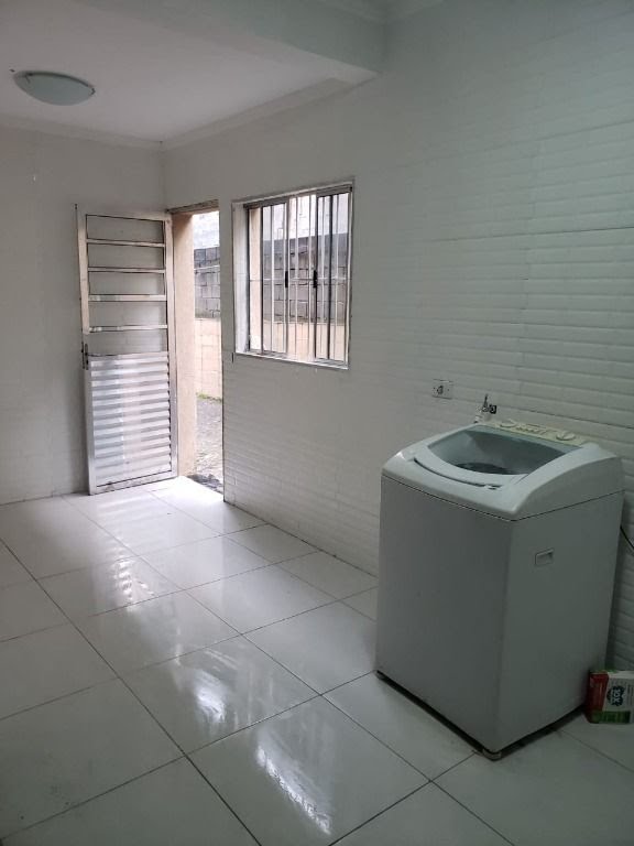 Casa à venda com 4 quartos, 1 suíte e 230m² no Condomínio Country Club, Arujá (SP) — foto 17 de 18