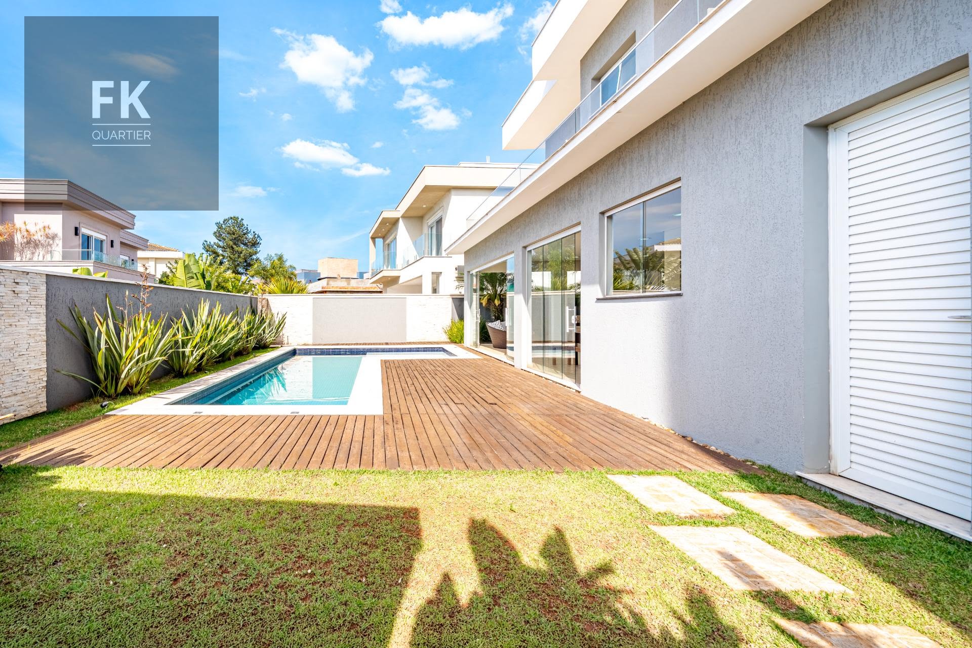 Casa à venda com 3 quartos, 3 suítes, 4 vagas e 497m² no Residencial Burle Marx, Santana de Parnaíba (SP) — foto 6 de 30