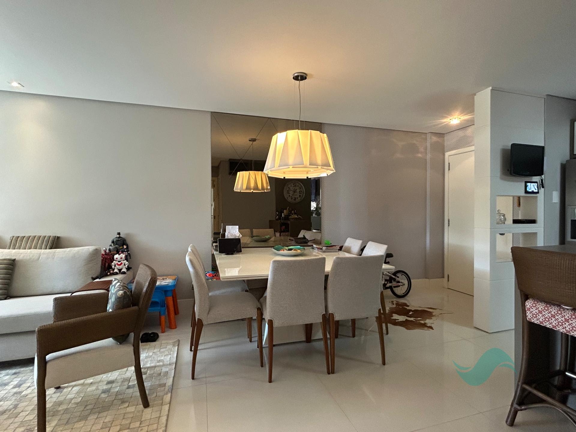 Apartamento à venda com 3 suítes, 3 vagas e 117m² no Jurerê, Florianópolis (SC) — foto 2 de 25