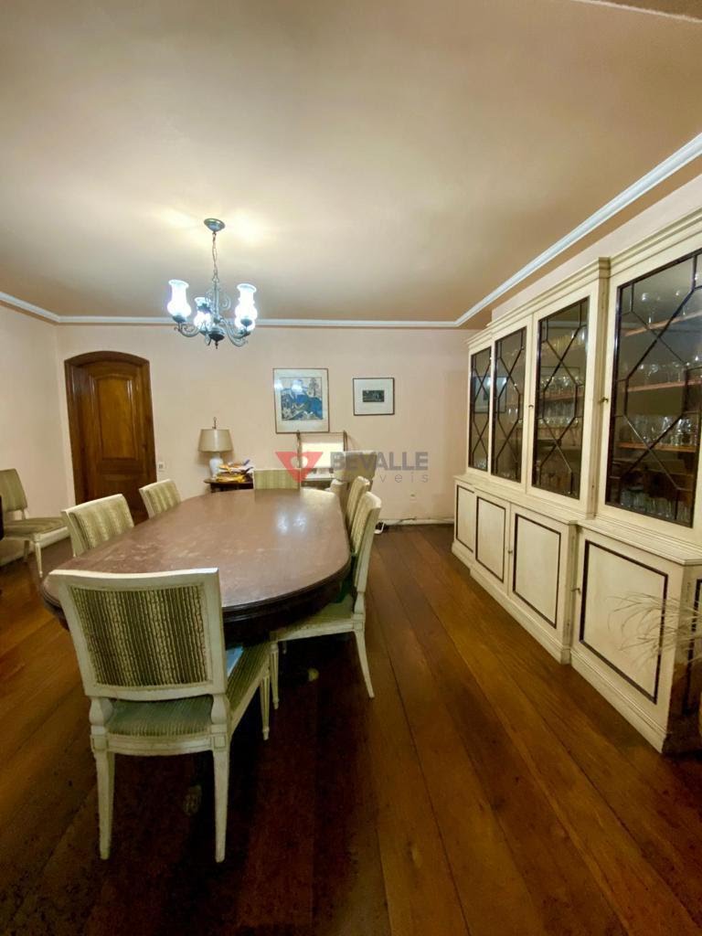 Apartamento à venda com 5 quartos, 1 suíte, 1 vaga e 205m² no Copacabana, Rio de Janeiro (RJ) — foto 4 de 30