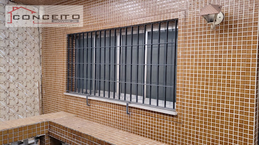 Casa Comercial em Água Branca  -  São Paulo