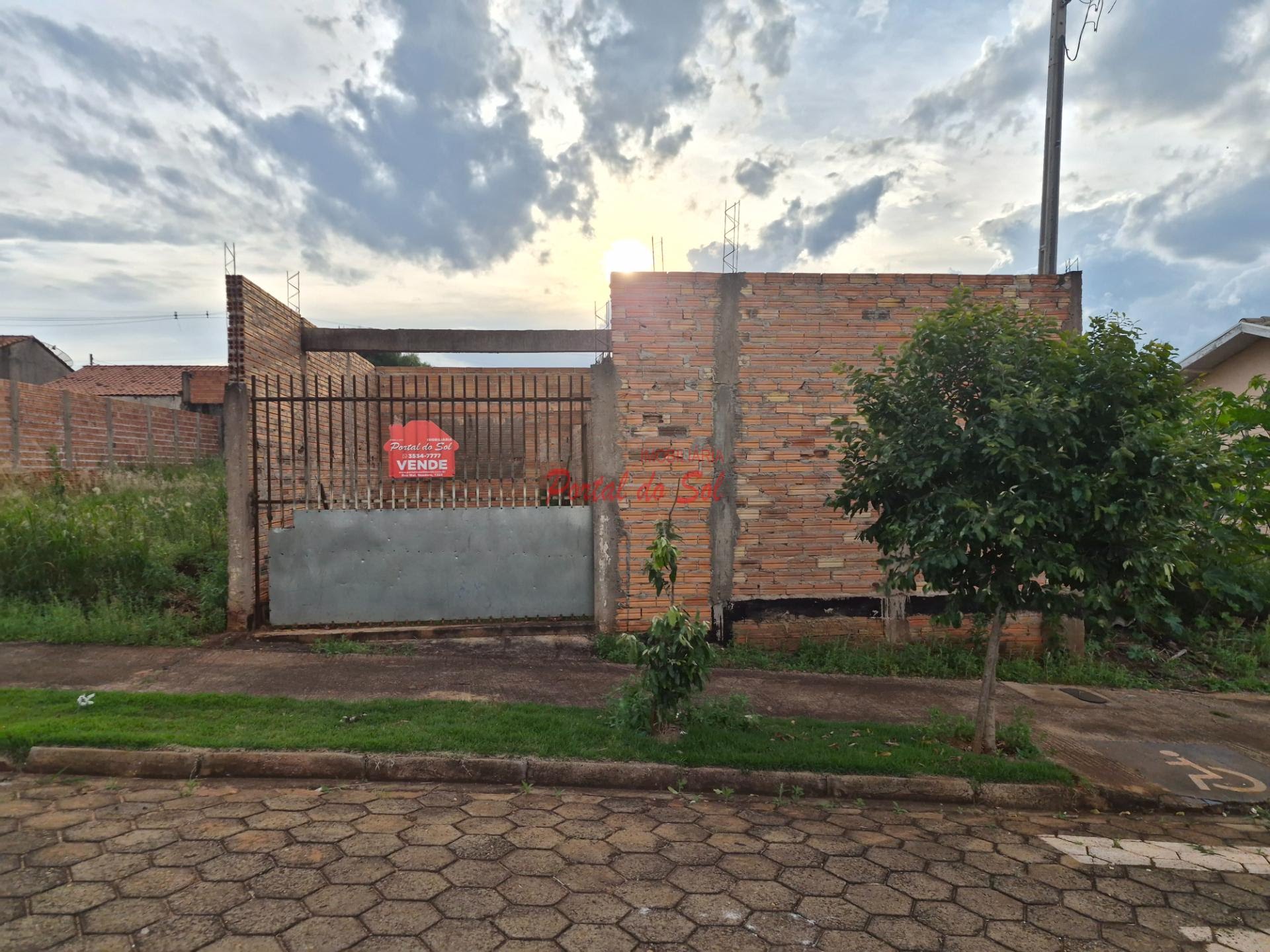 Terreno, 169 m² - Foto 1