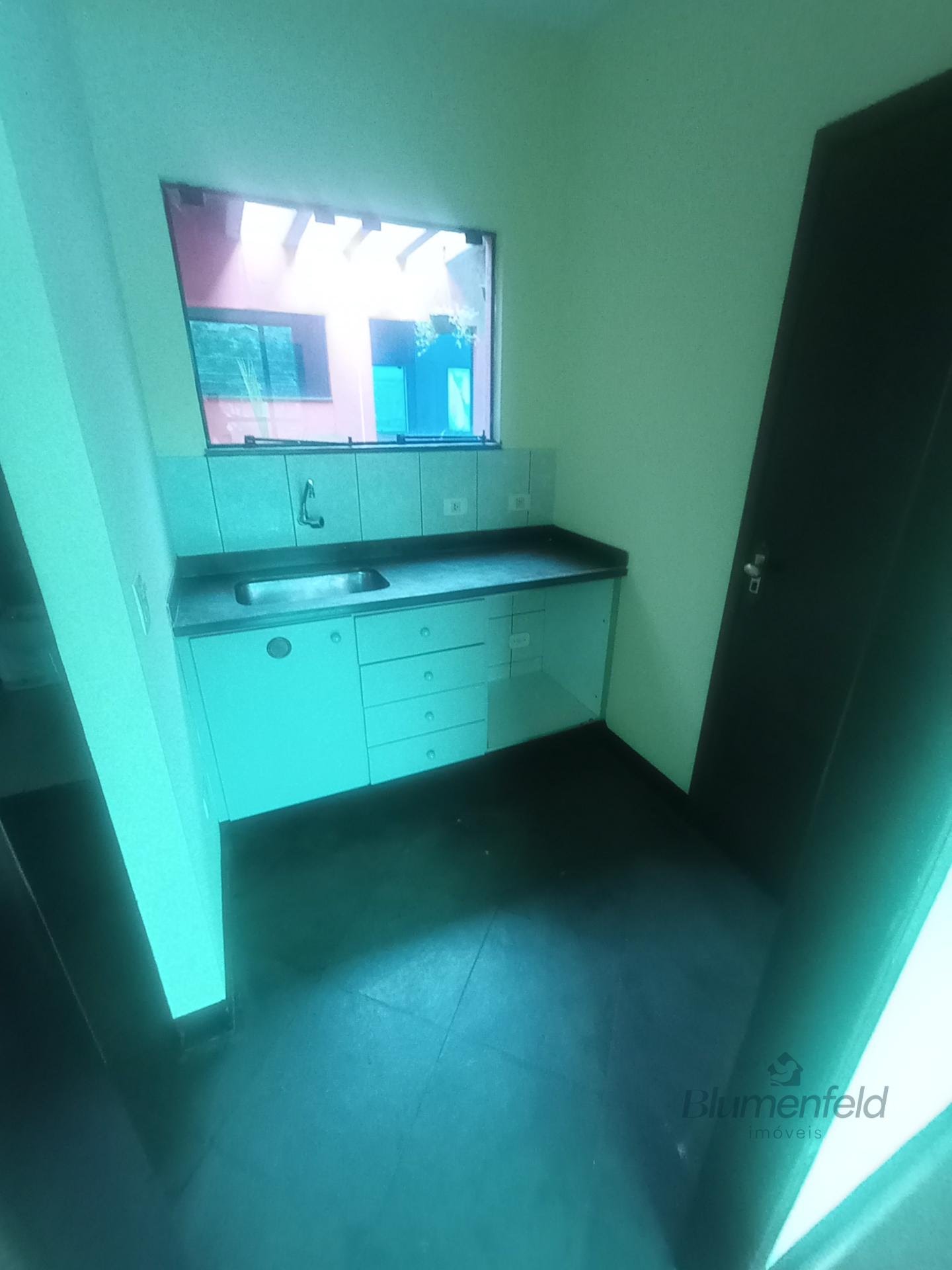 Comercial para alugar com 1 banheiro e 90m² no Jardim Renata, Arujá (SP) — foto 3 de 4