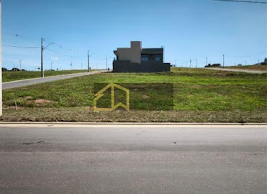 Lote / Terreno em Jardins Versalhes  -  Aparecida de Goiânia