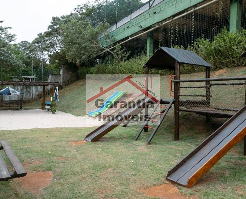 Casa à venda com 3 quartos, 1 suíte, 3 vagas e 290m² no Suru, Santana de Parnaíba (SP) — foto 18 de 27