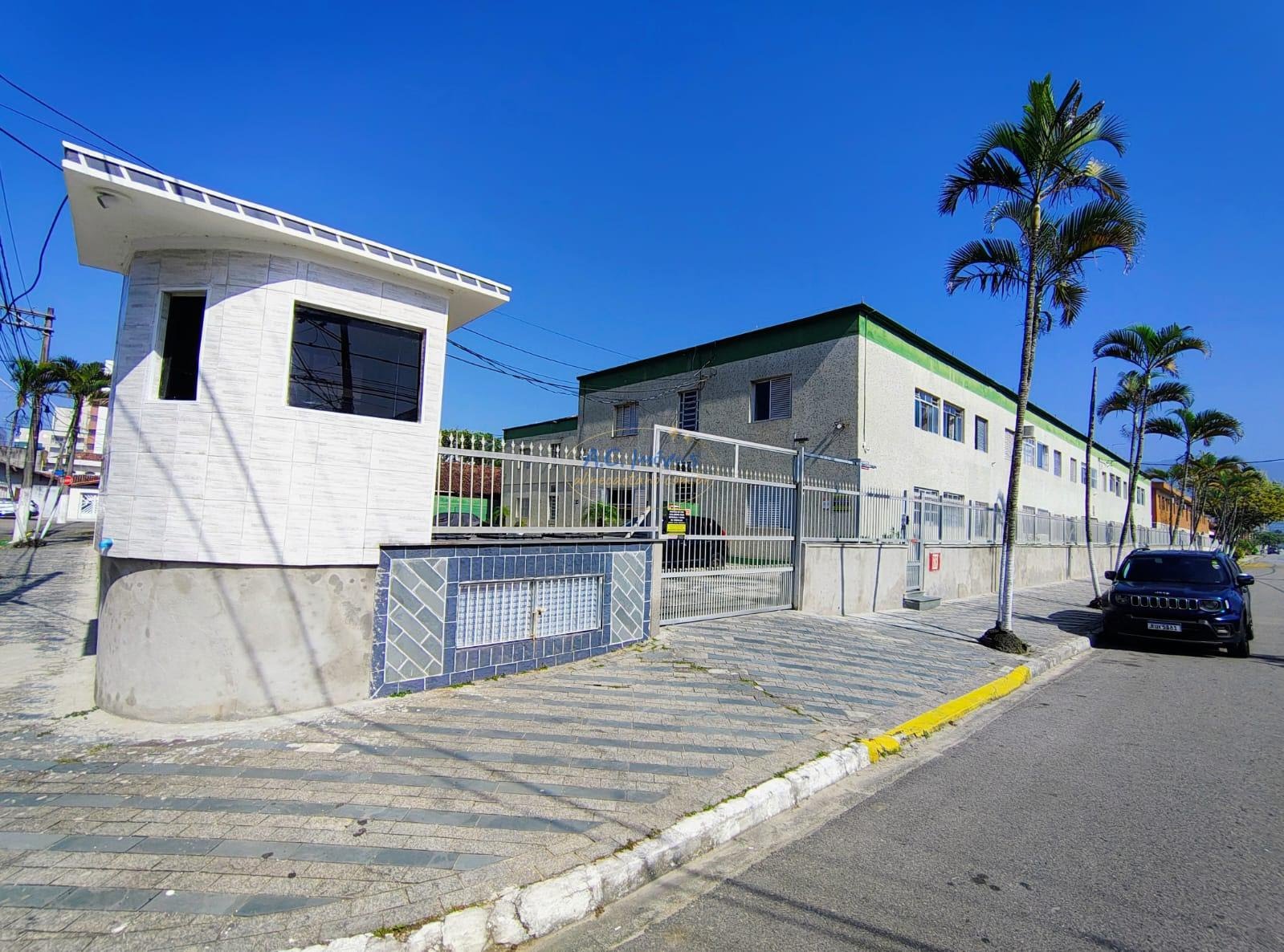 Studio à venda com 1 quarto, 1 banheiro, 1 vaga e 28m² no Caiçara, Praia Grande (SP) — foto 2 de 17