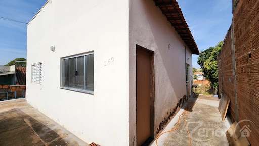 Casa em Jardim Brasil - Adamantina