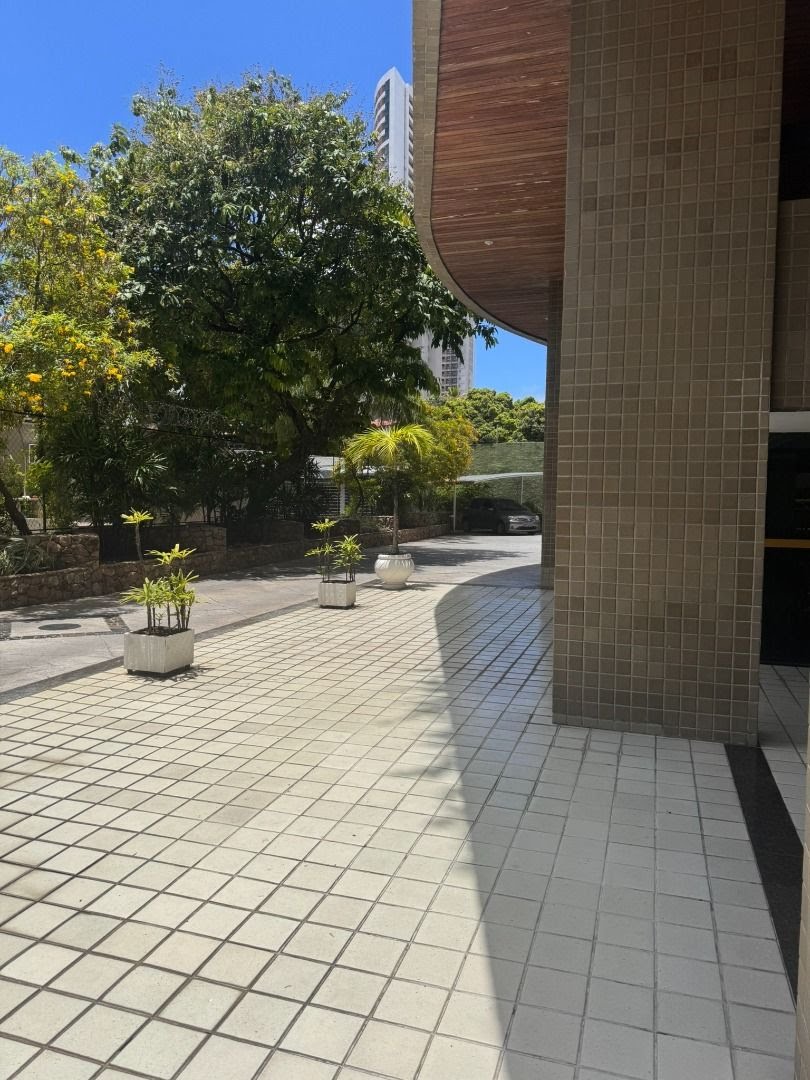 Apartamento à venda com 5 quartos, 2 suítes, 2 vagas e 160m² no Madalena, Recife (PE) — foto 2 de 30