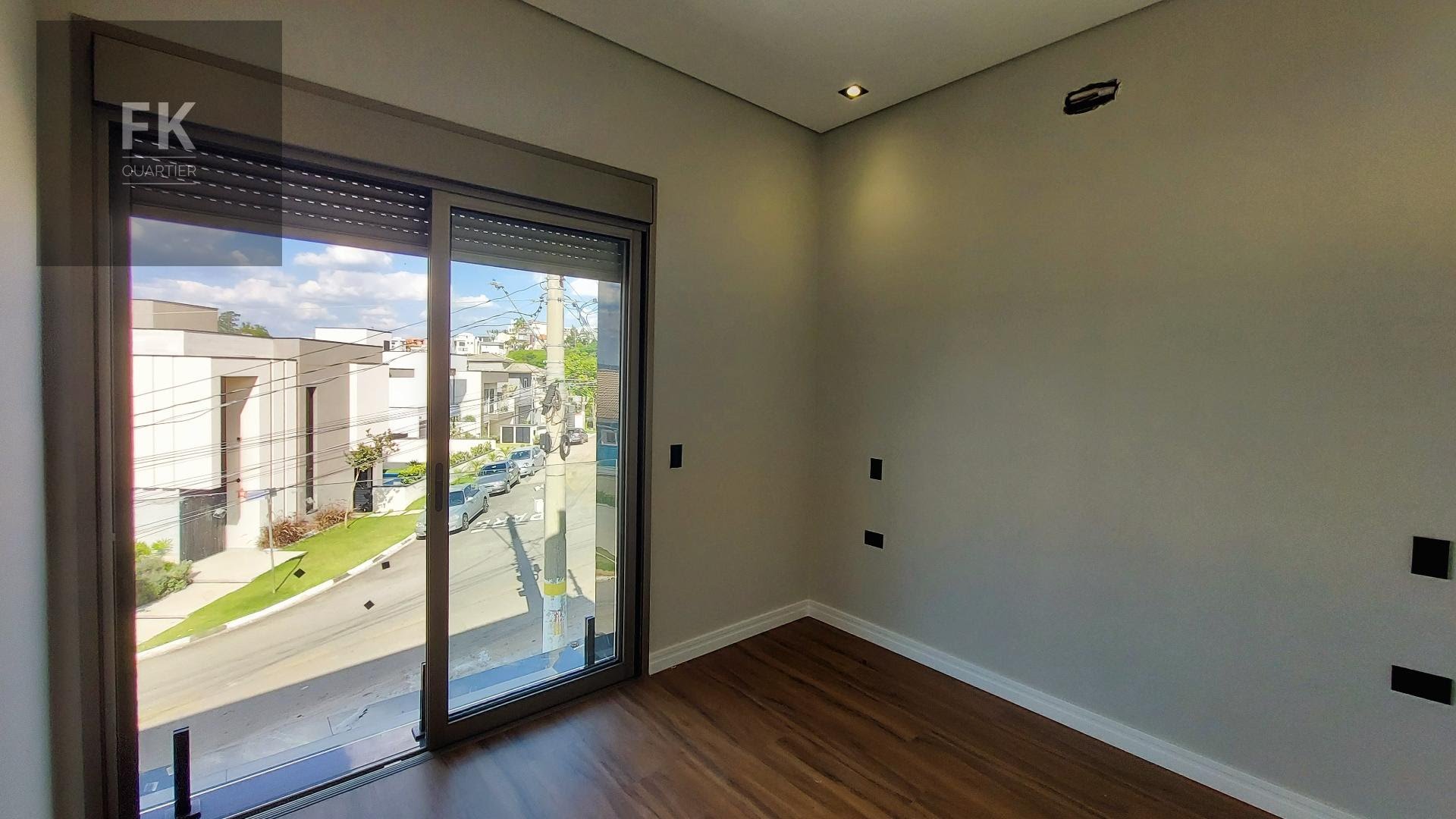 Casa à venda com 3 quartos, 3 suítes, 6 vagas e 265m² no Suru, Santana de Parnaíba (SP) — foto 20 de 27