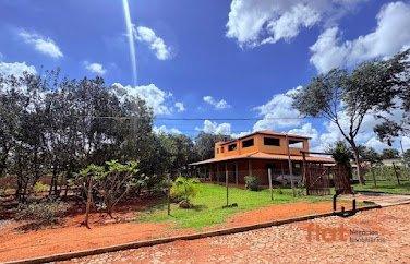 Chácara à Venda no bairro Martinho Campos, 3 Quartos, 320m²
