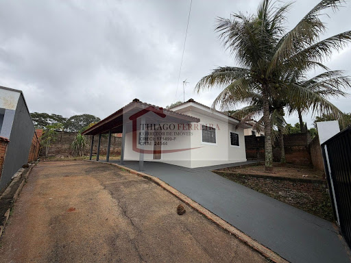 Casa em Jardim Cinelândia  -  Santa Rita do Passa Quatro