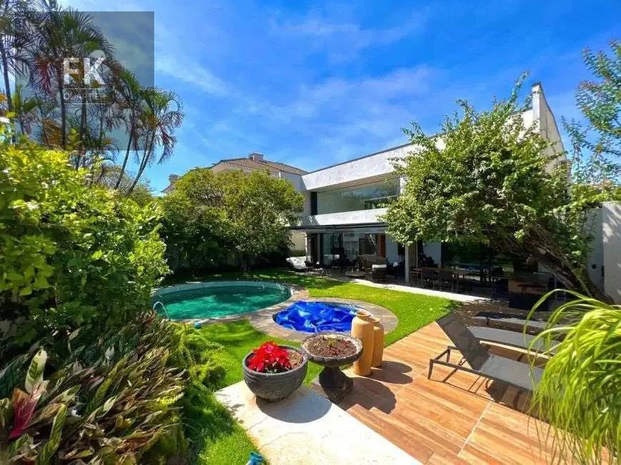 Casa à venda com 3 quartos, 3 suítes, 3 vagas e 320m² no Alphaville Residencial Dois, Barueri (SP) — foto 5 de 25