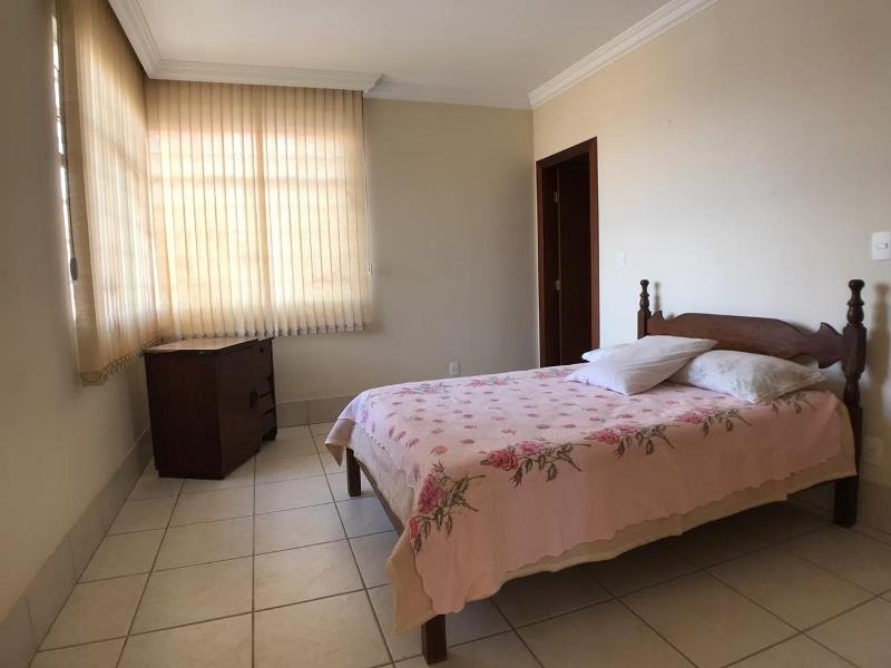 Casa à venda com 3 quartos, 1 suíte, 4 vagas e 358m² no Minascaixa, Belo Horizonte (MG) — foto 15 de 29