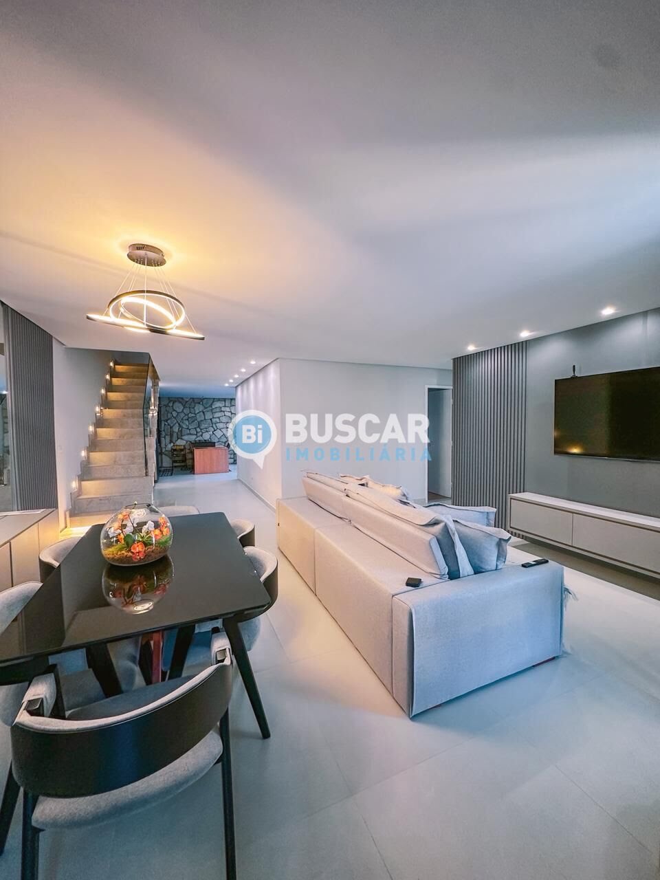 Casa à venda com 3 quartos, 2 suítes, 2 vagas e 267m² no Sim, Feira de Santana (BA) — foto 3 de 21