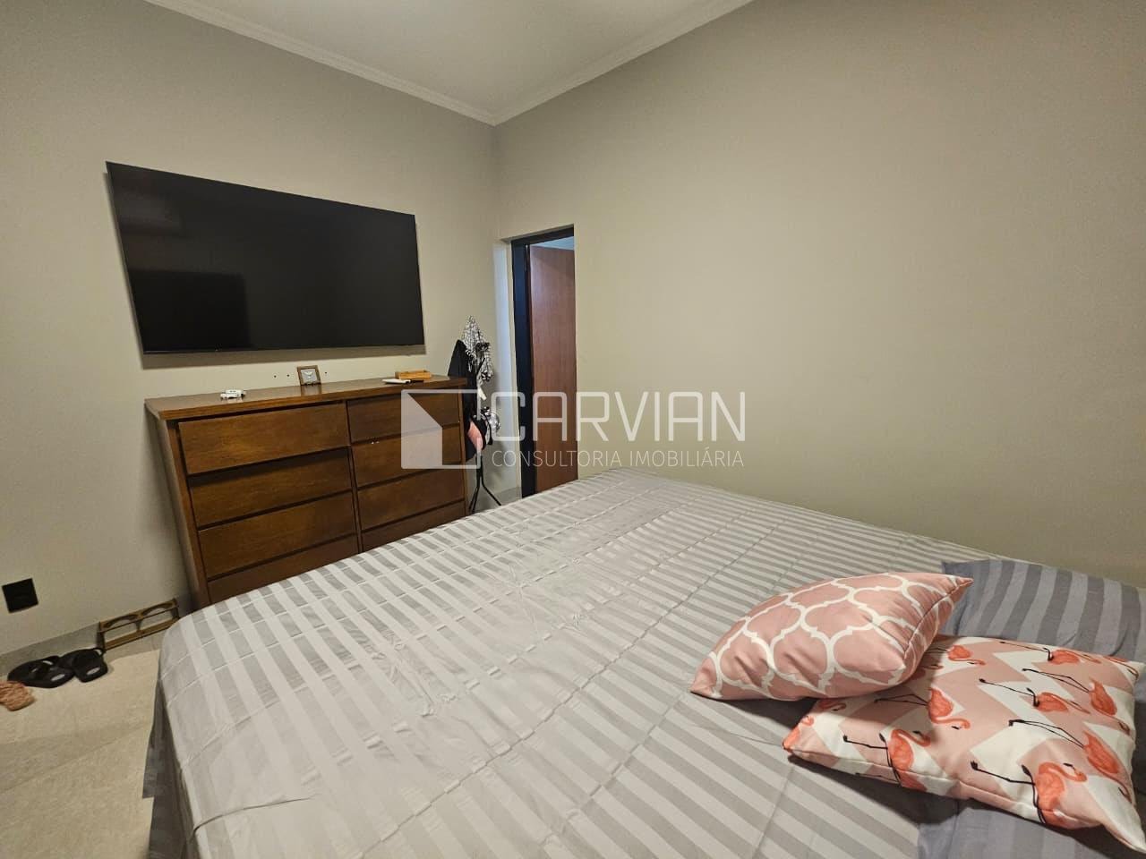 Casa à venda com 4 quartos, 2 suítes, 10 vagas e 450m² no Condomínio Portal dos Ipês, Ribeirão Preto (SP) — foto 15 de 24