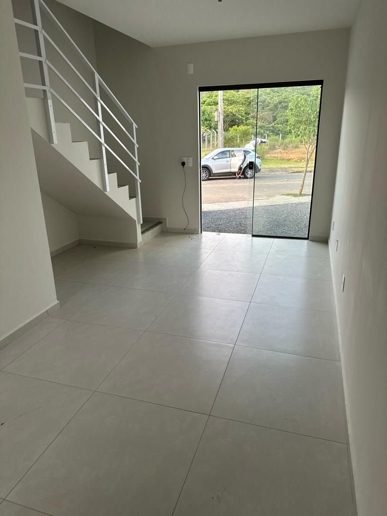 Casa à venda com 2 quartos, 2 banheiros, 2 vagas e 60m² no Itoupava Central, Blumenau (SC) — foto 10 de 28