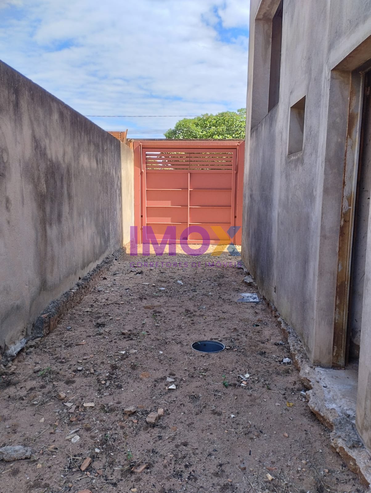 Casa à venda com 267m² no Santos Dumont, Três Lagoas — foto principal